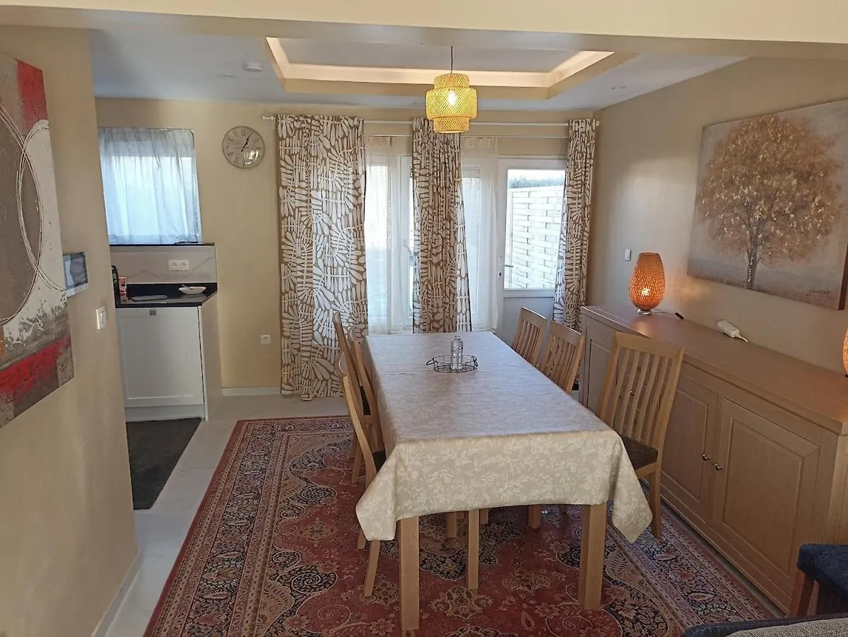 Cosy House With 3 Rooms And Garden Near Beach Ostend 0*,  Belgium